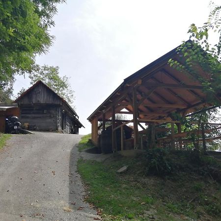 Robinzonski Smjestaj Tepes Tuheljske Toplice Exterior foto